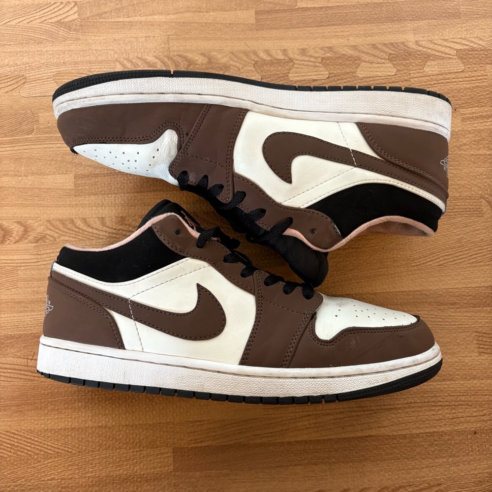 Nike Air Jordan 1 Low Mocha Black White Shoes Brown VNDS Size 8.5 Mens Sneakers - Picture 5 of 14